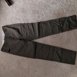 Iron & Resin Olive Green Men's Pants